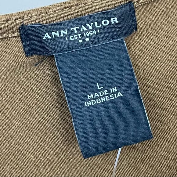 Ann Taylor Factory Brown Floral Satiny Career Tank Blouse L NWT - Picture 5 of 6